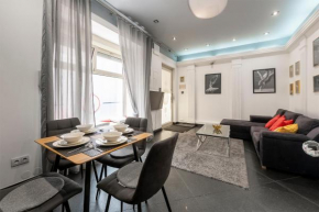 Grand Hotel LuxuryB&B -Piotrkowska St Free Parking